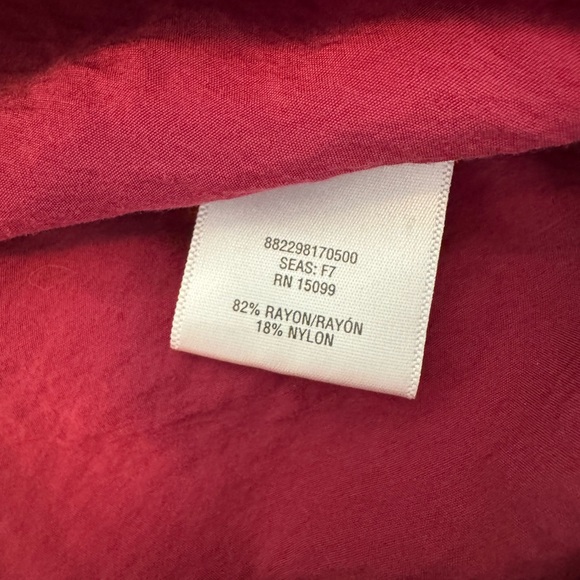 Laura Scott Burgundy Blouse Concealed Placket with Roll up button sleeves 1X - Picture 6 of 12